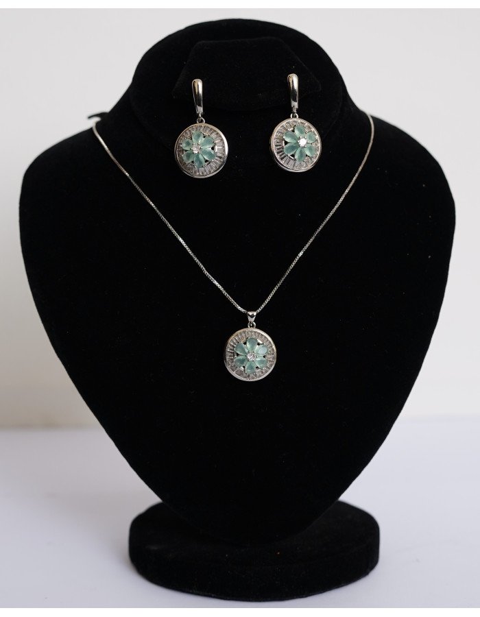 Jazbaat Collection // Article 006