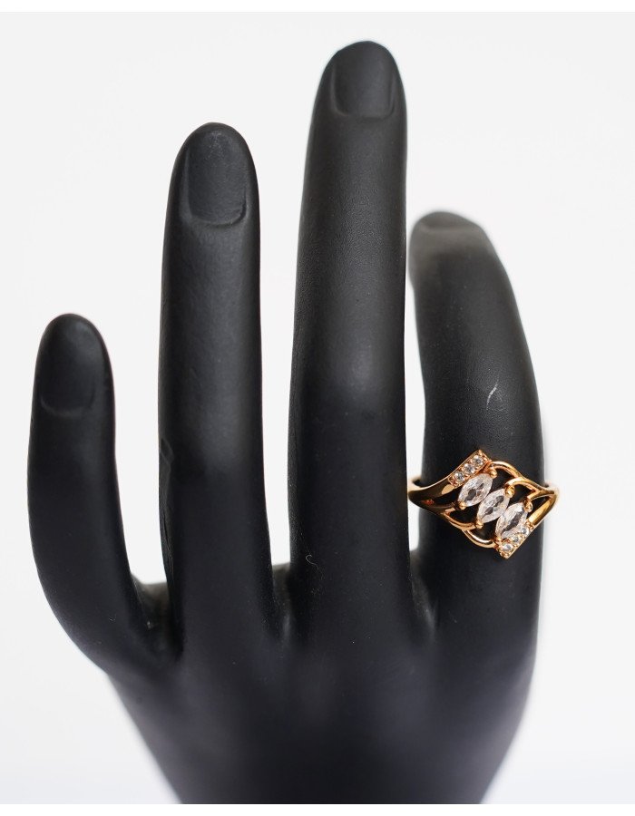 Mehar Collection // Article 003