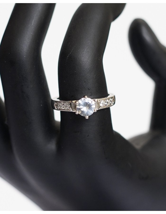 Mehar Collection // Article 004