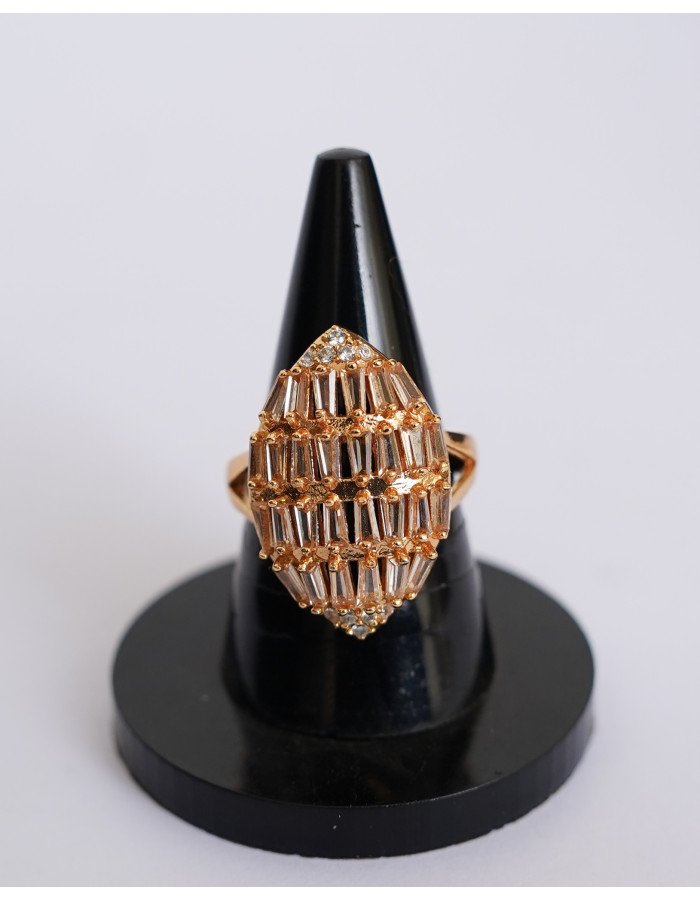 Mehar Collection // Article 009