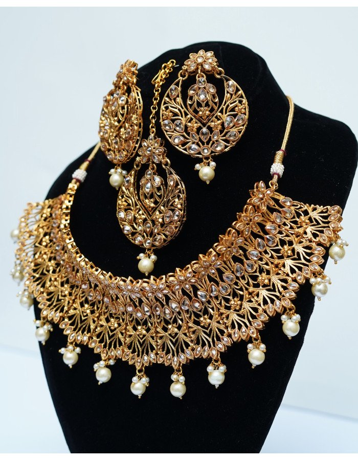 Riwaj Collection // Article 008